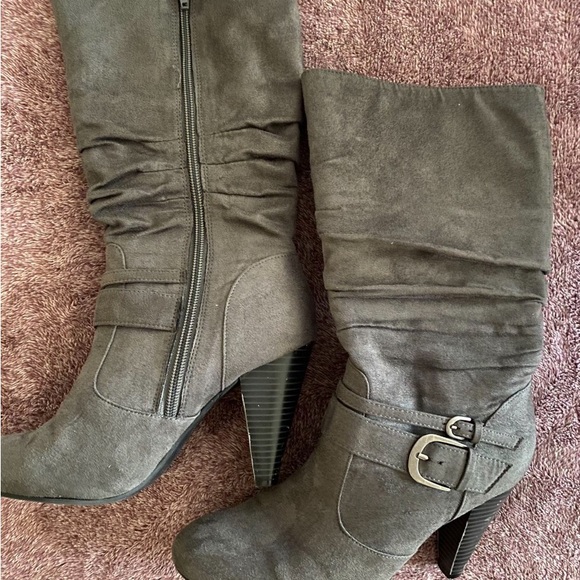 APT 9 Boot - Picture 3 of 7